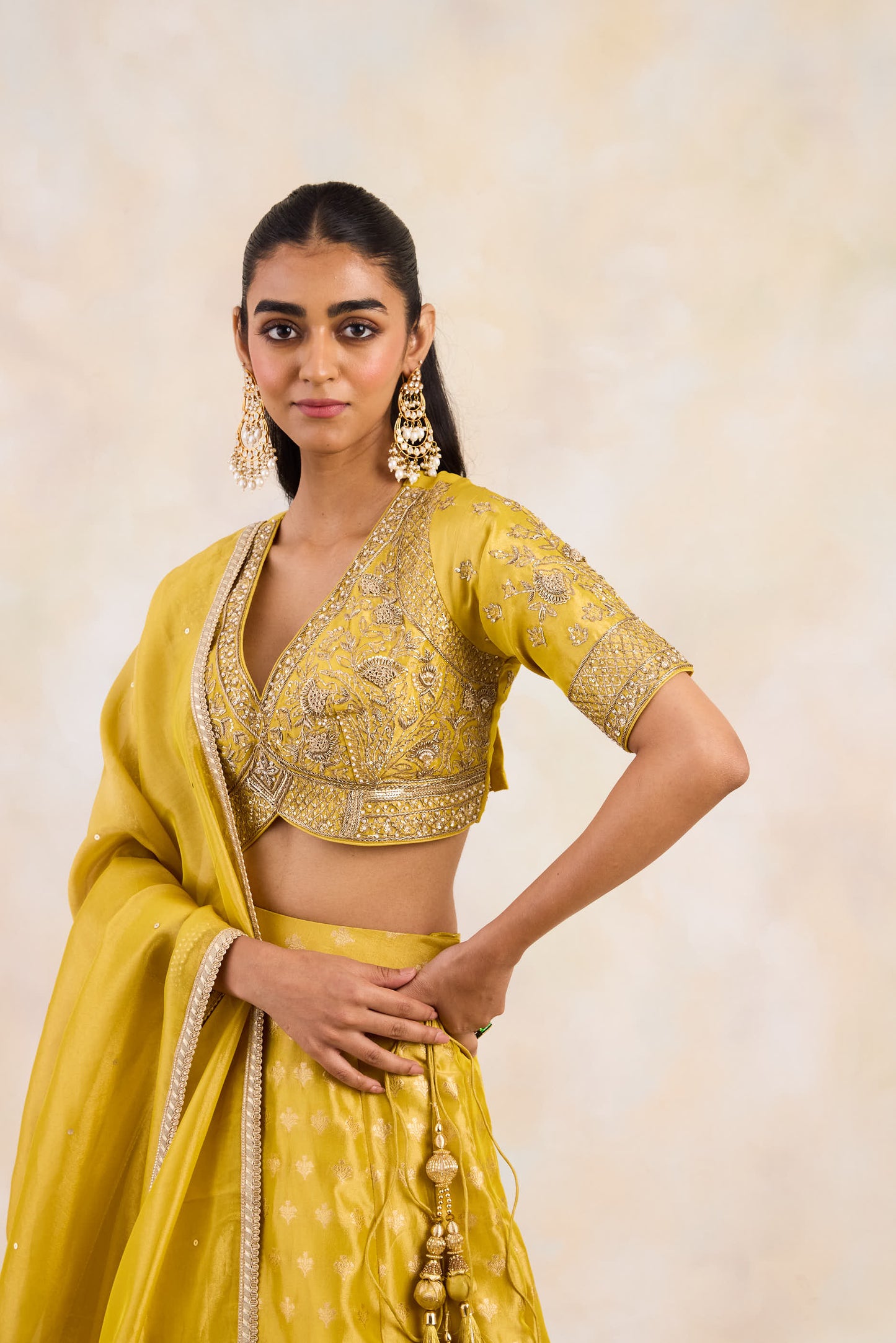 Double layered Chandni chandbala