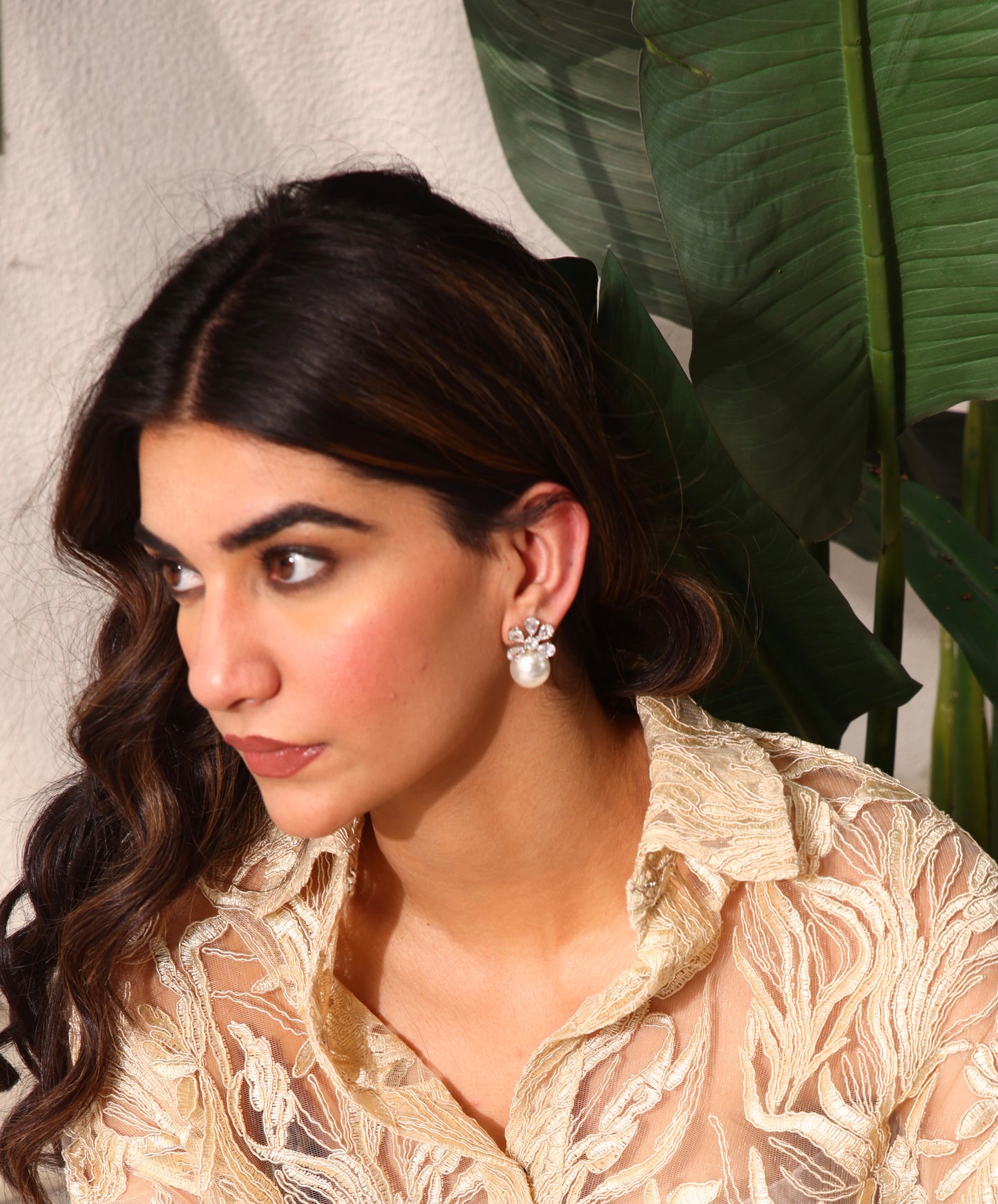 Suhana pearl drop earrings