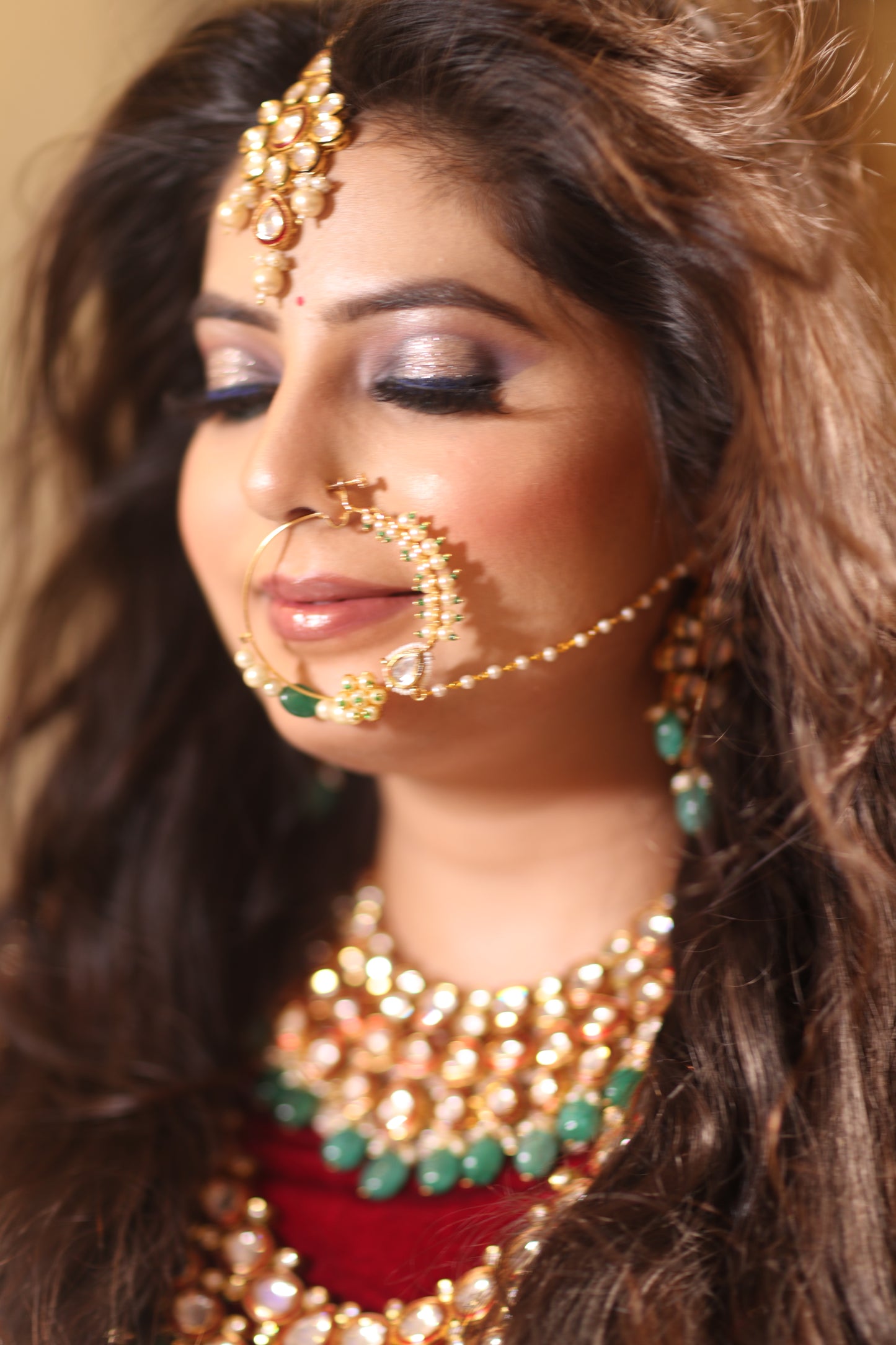 Anah Handcrafted Pearl studded Nath with polki