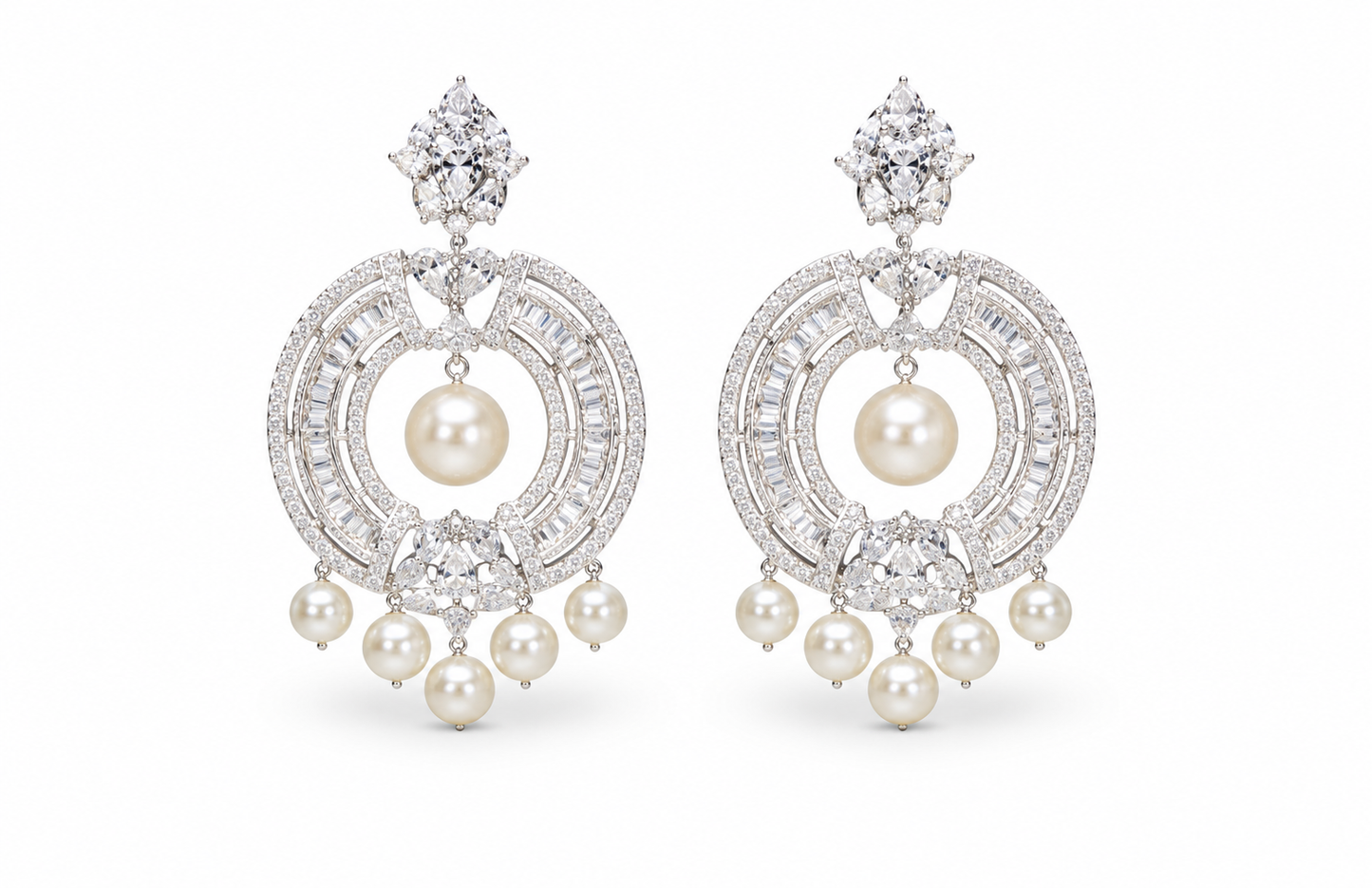 Evara Pearl Earrings