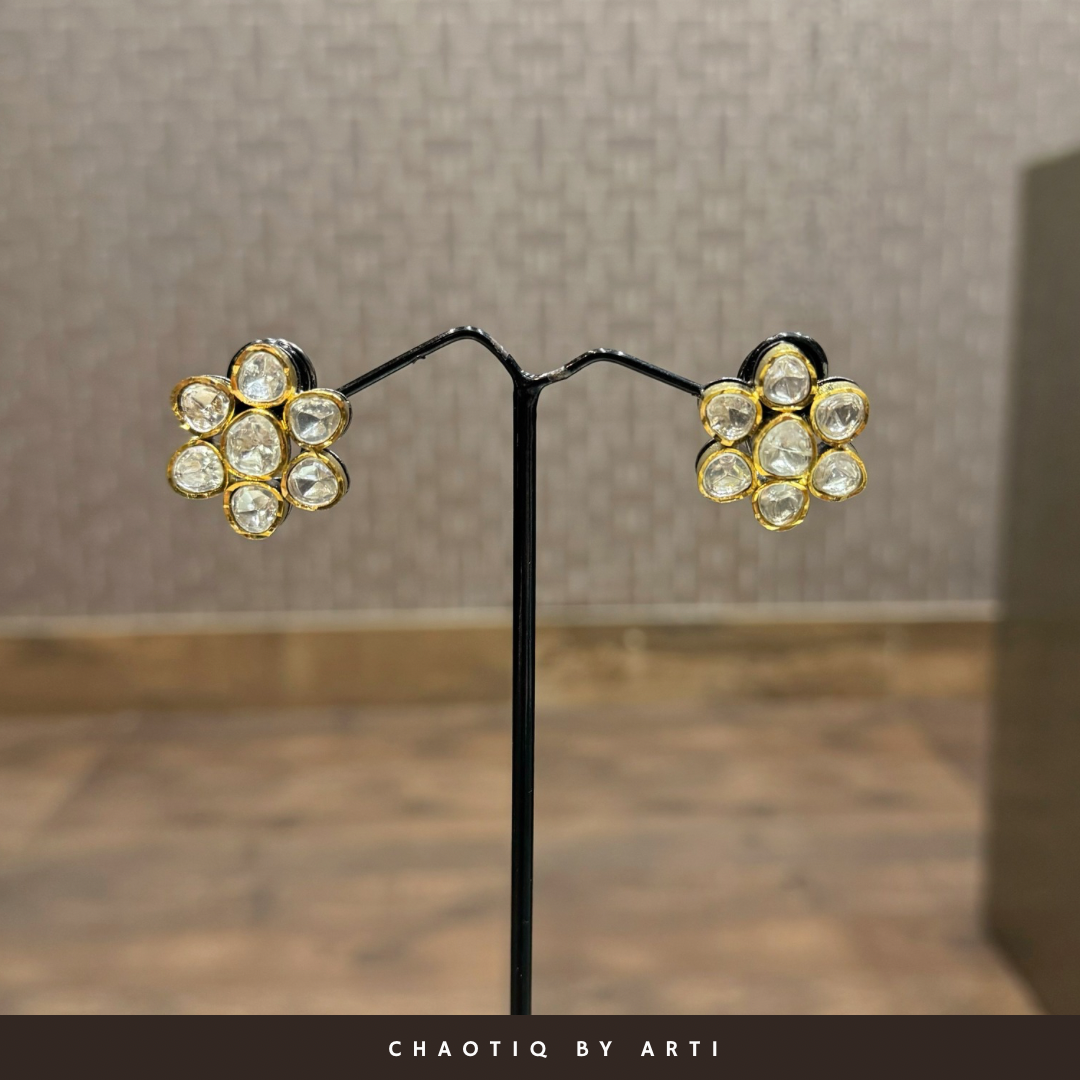 Aasma flower studs