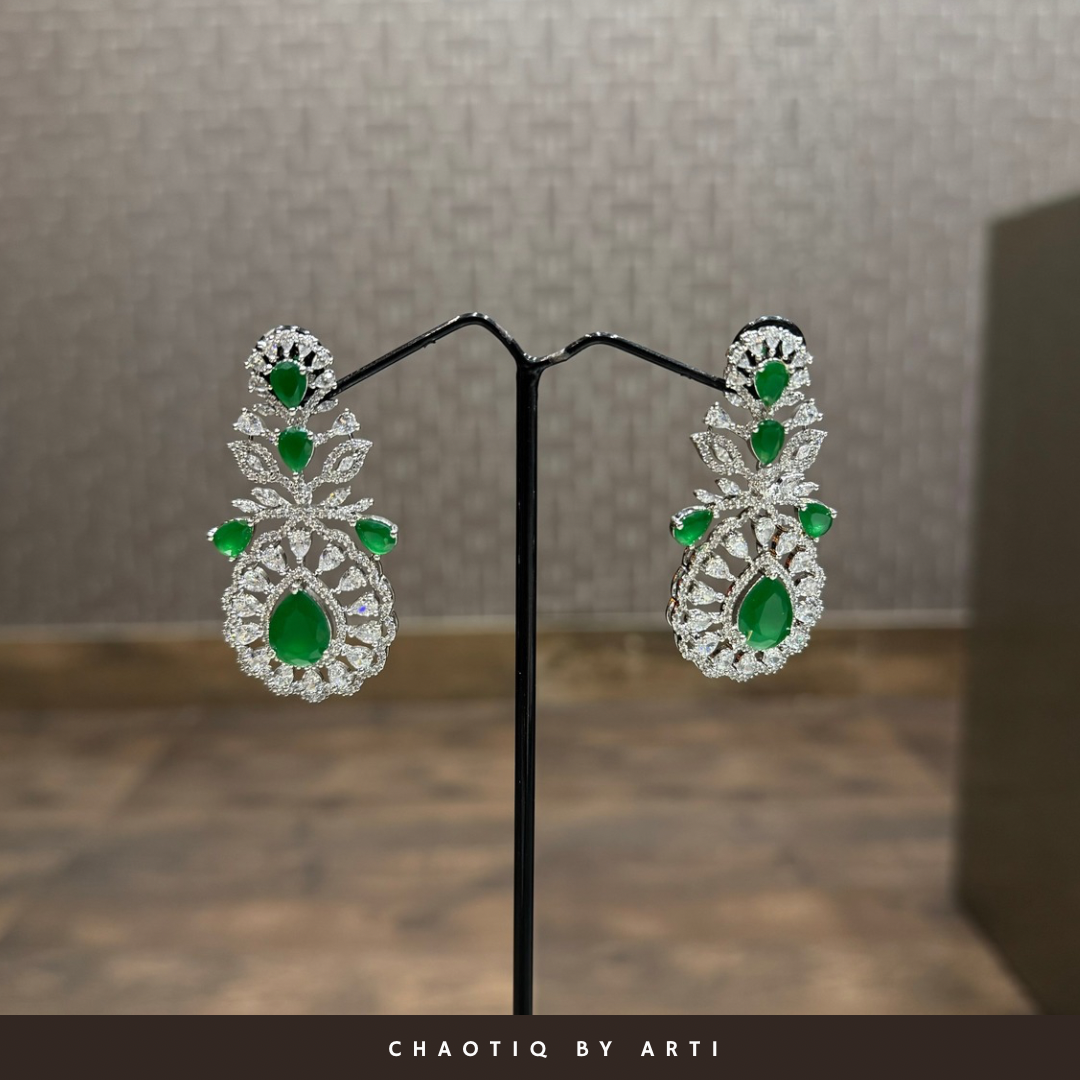 Tamana Emaerald and Diamond Necklace set