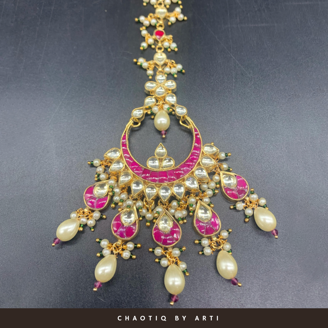 Falguni chand shaped rubies and polki maangtikka