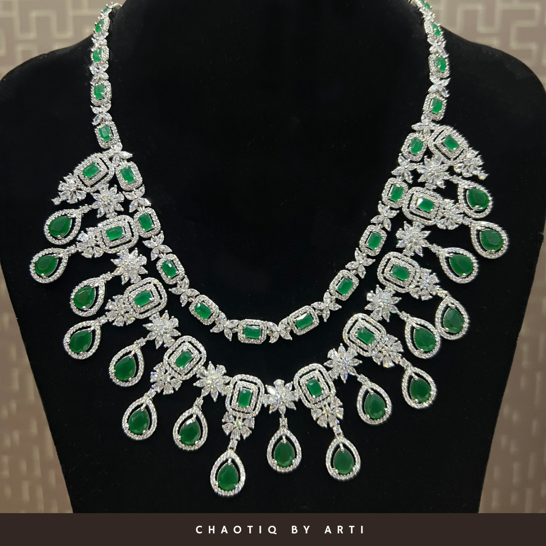 Maharani diamond and emerald studded necklace set