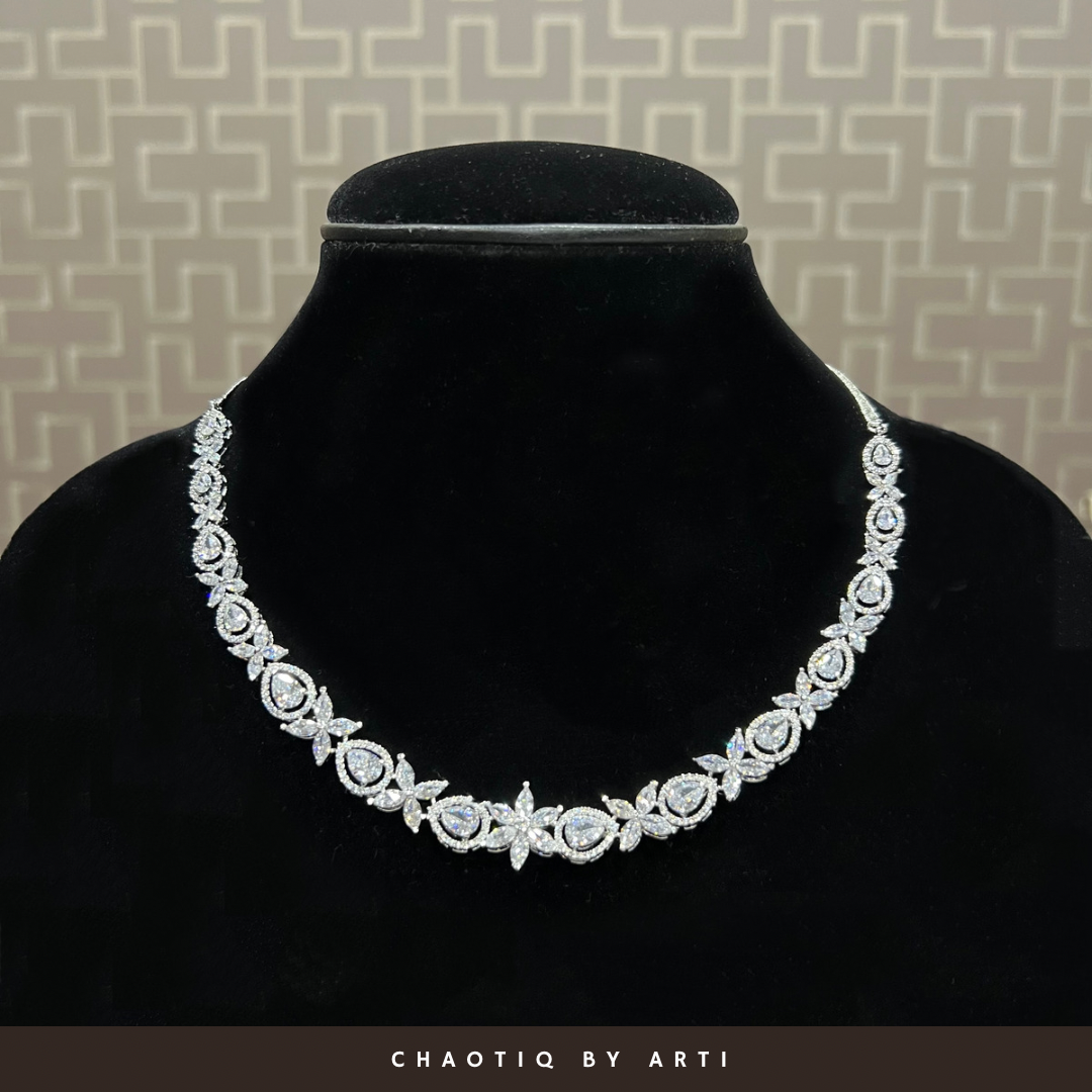 Suhana single line diamond necklace set