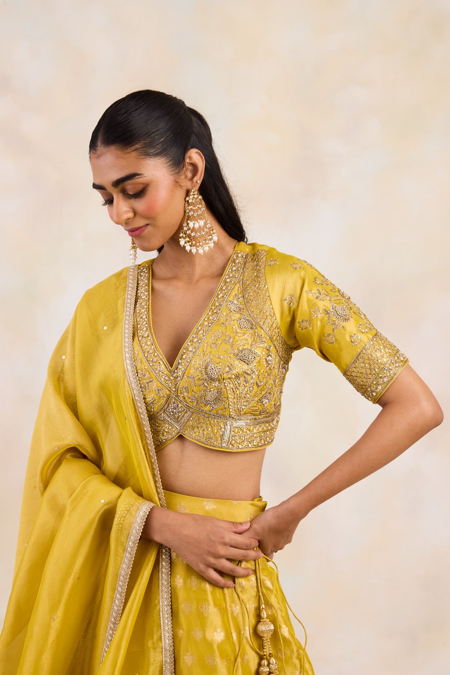 Double layered Chandni chandbala