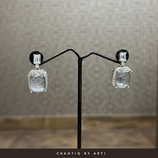 Naira Diamond Earrings