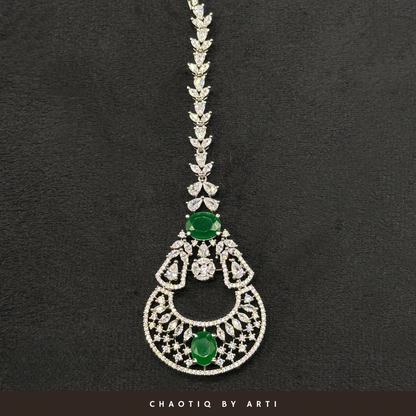 Gul Diamond studded maangtikka