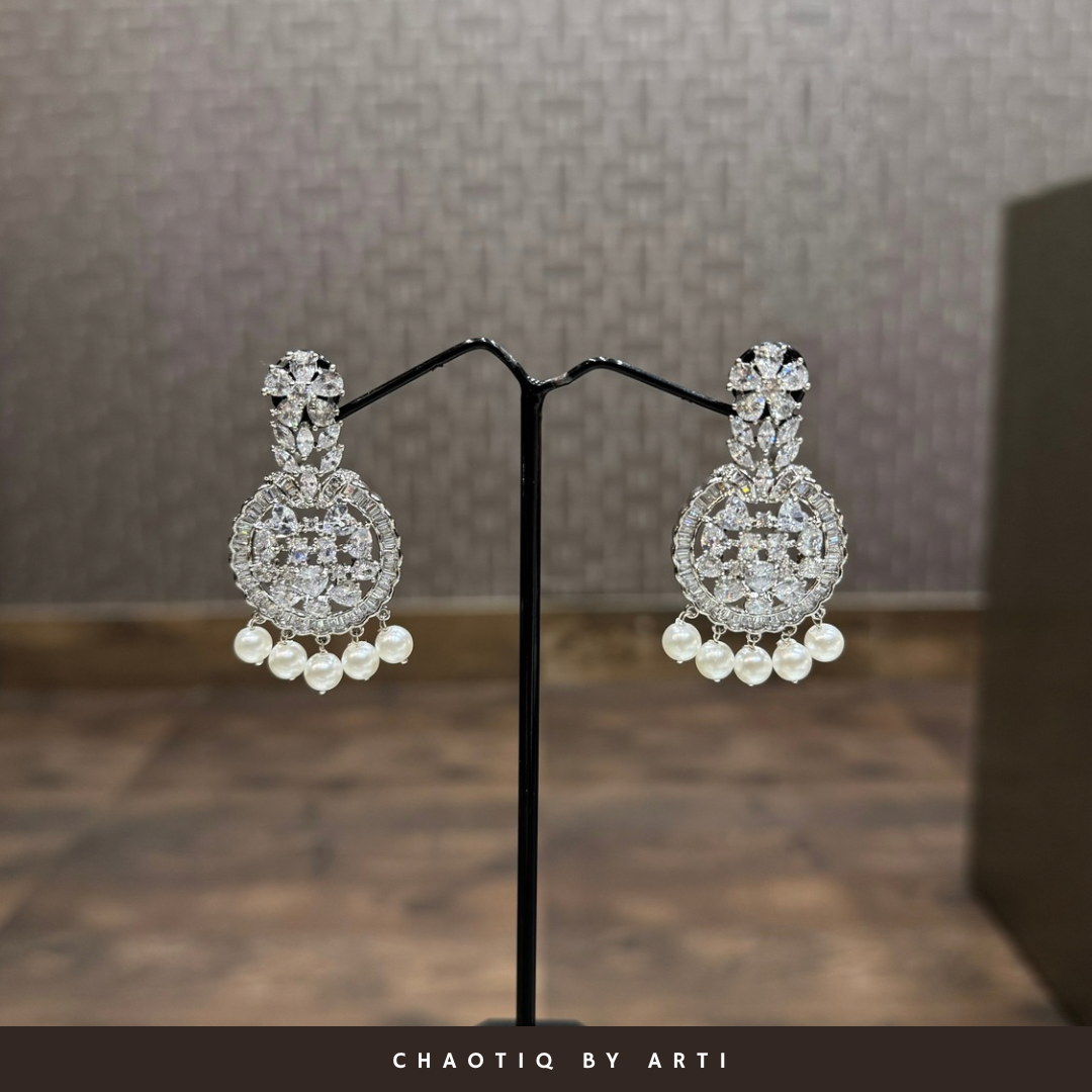 Anaha diamond studded necklace set with pearls