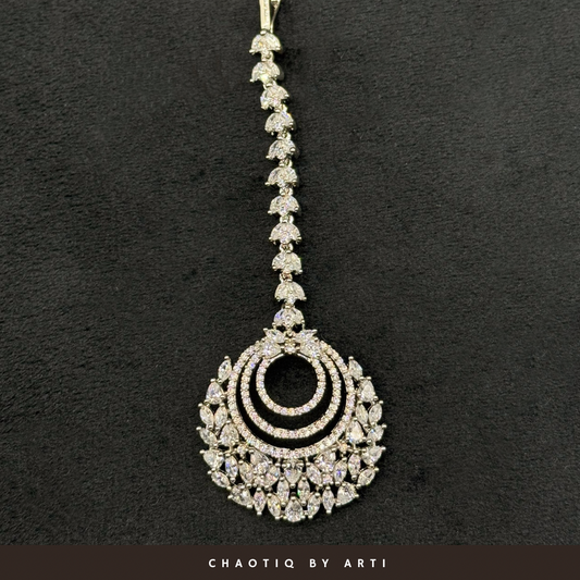 Anah Diamond studded maangtikka