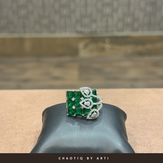 Green Sapphire diamond ring