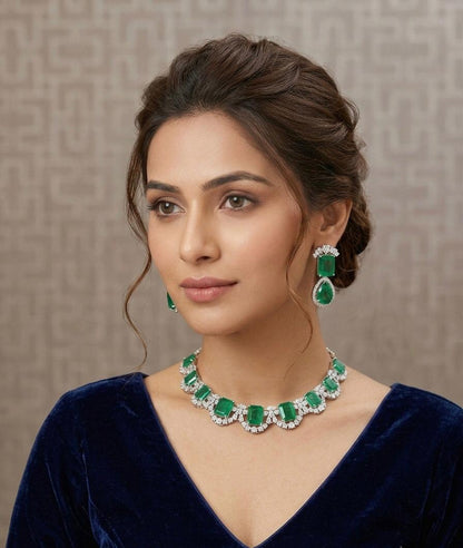 Anaha Emerald and diamond necklace set