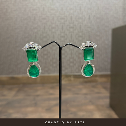 Anaha Emerald and diamond necklace set
