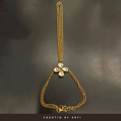Adah Kundan and gold chain Haathphool