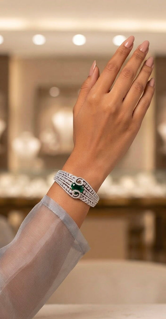 Aara diamond and emerald bracelet