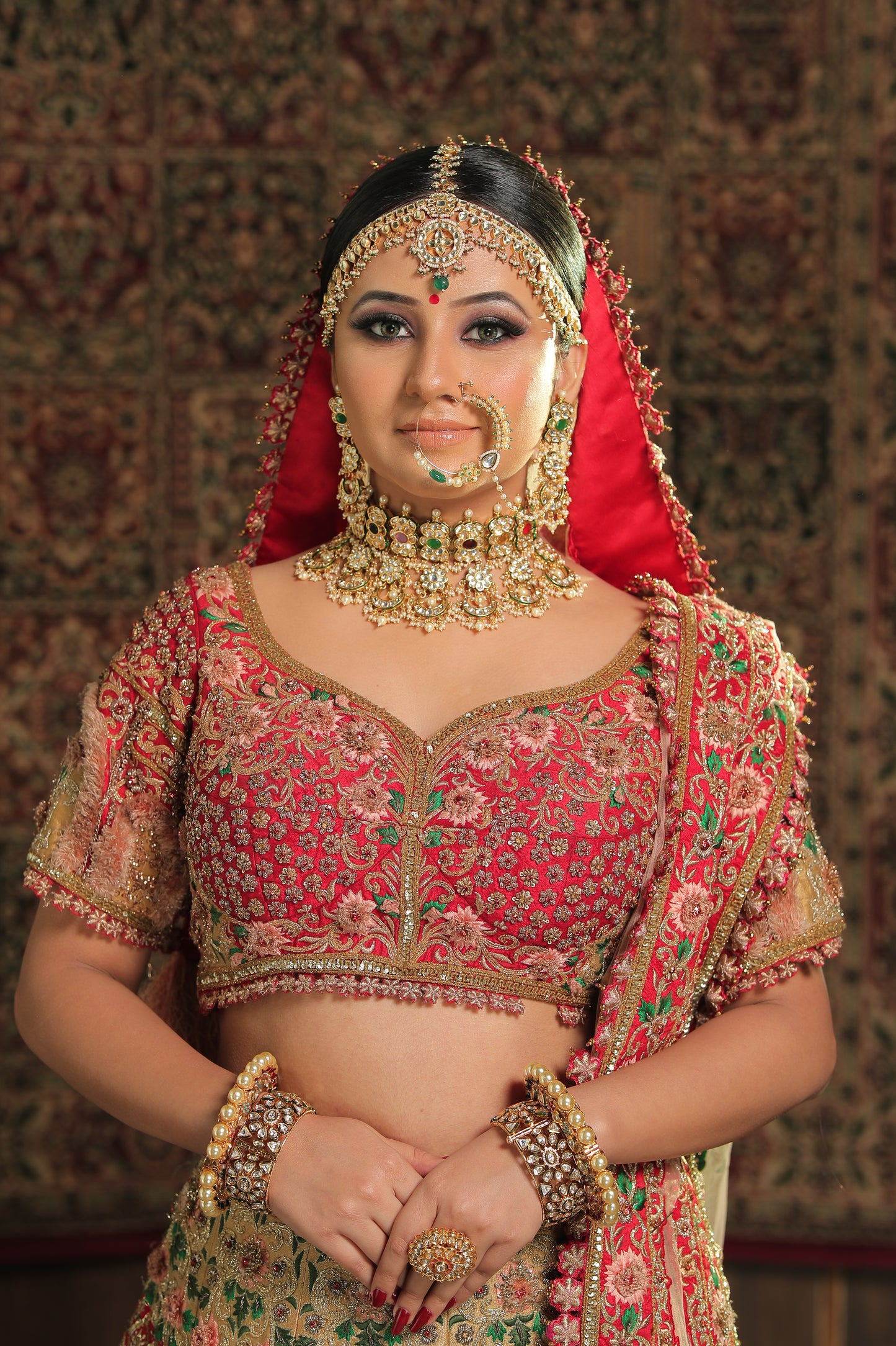 Mehreen polki and pearl motif maathapatti