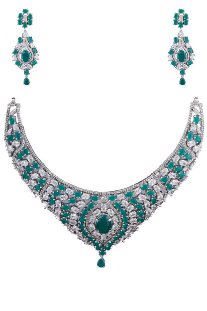 Suhana Diamond and Emerald Necklace Set