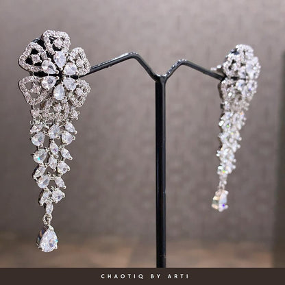 Gul Flower Top Diamond Danglers