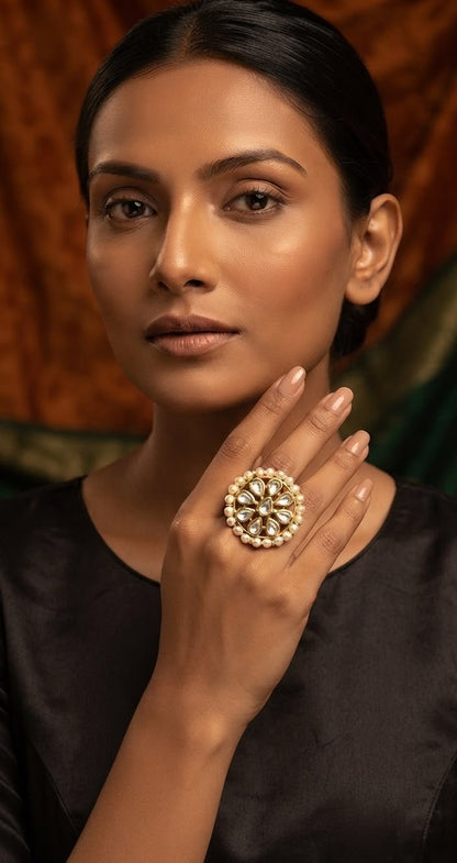 Aara polki and pearl ring