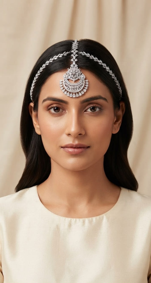 Ananta diamond studded maathapati