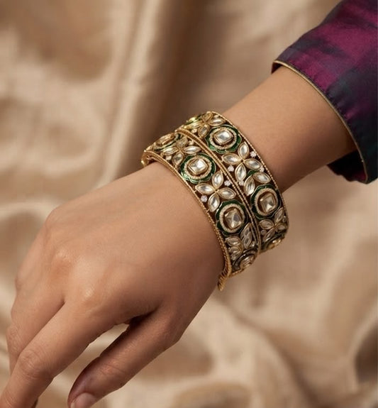 Riwaayat Gold-Toned Polki Bangles