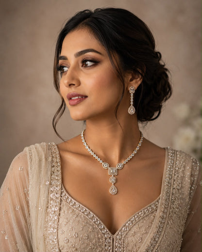 Pendant styled diamond necklace set