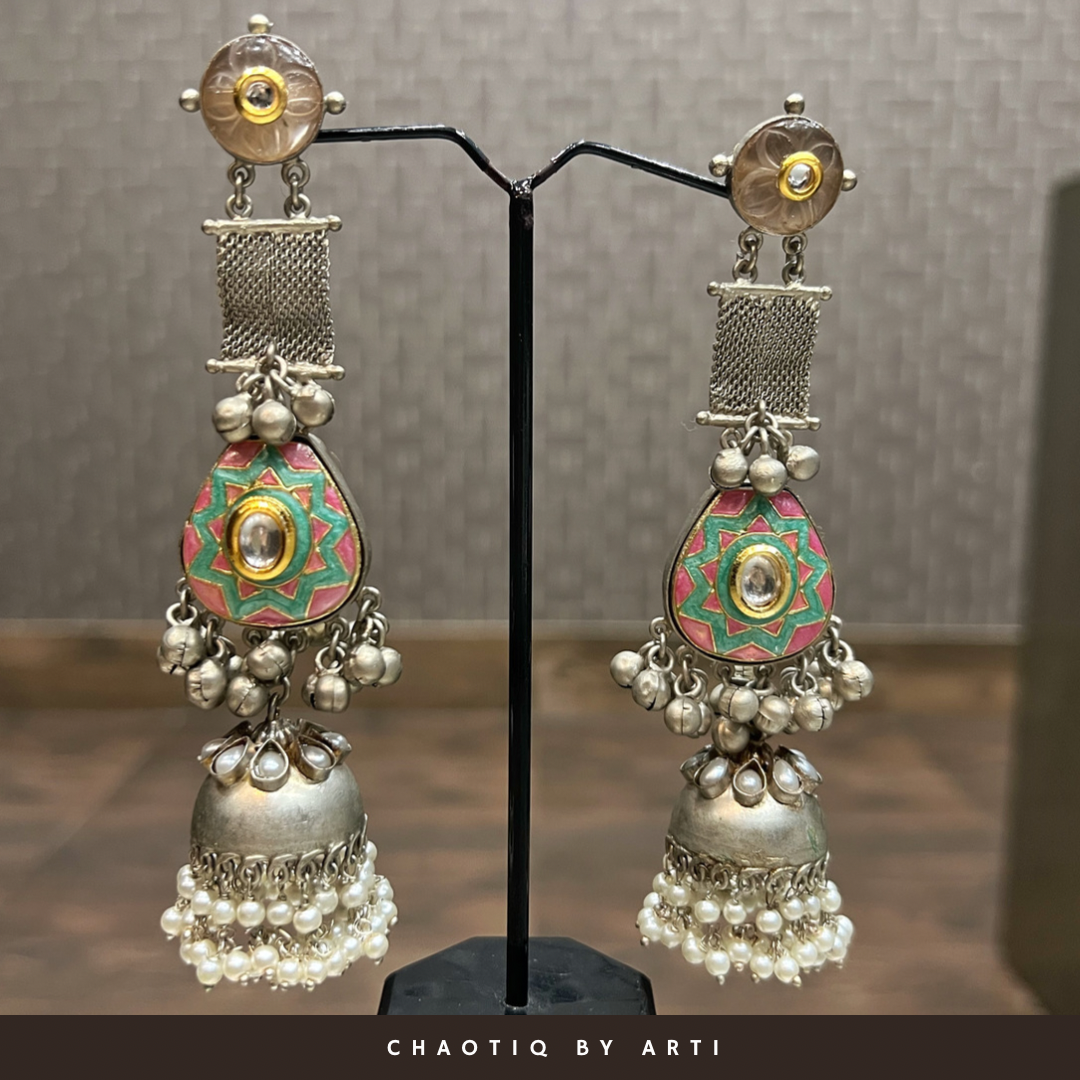 Dual coloured oxidised jhumka earrings