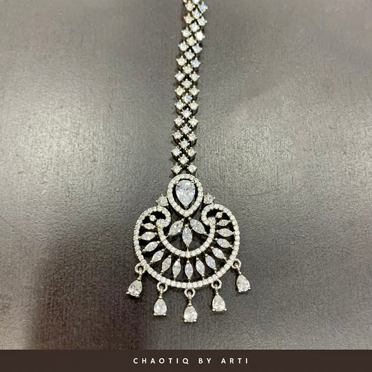 Mehreen Diamond Maangtikka