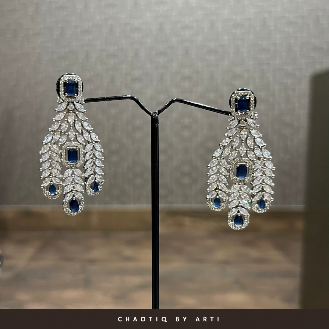 Tarini Neel Choker Set