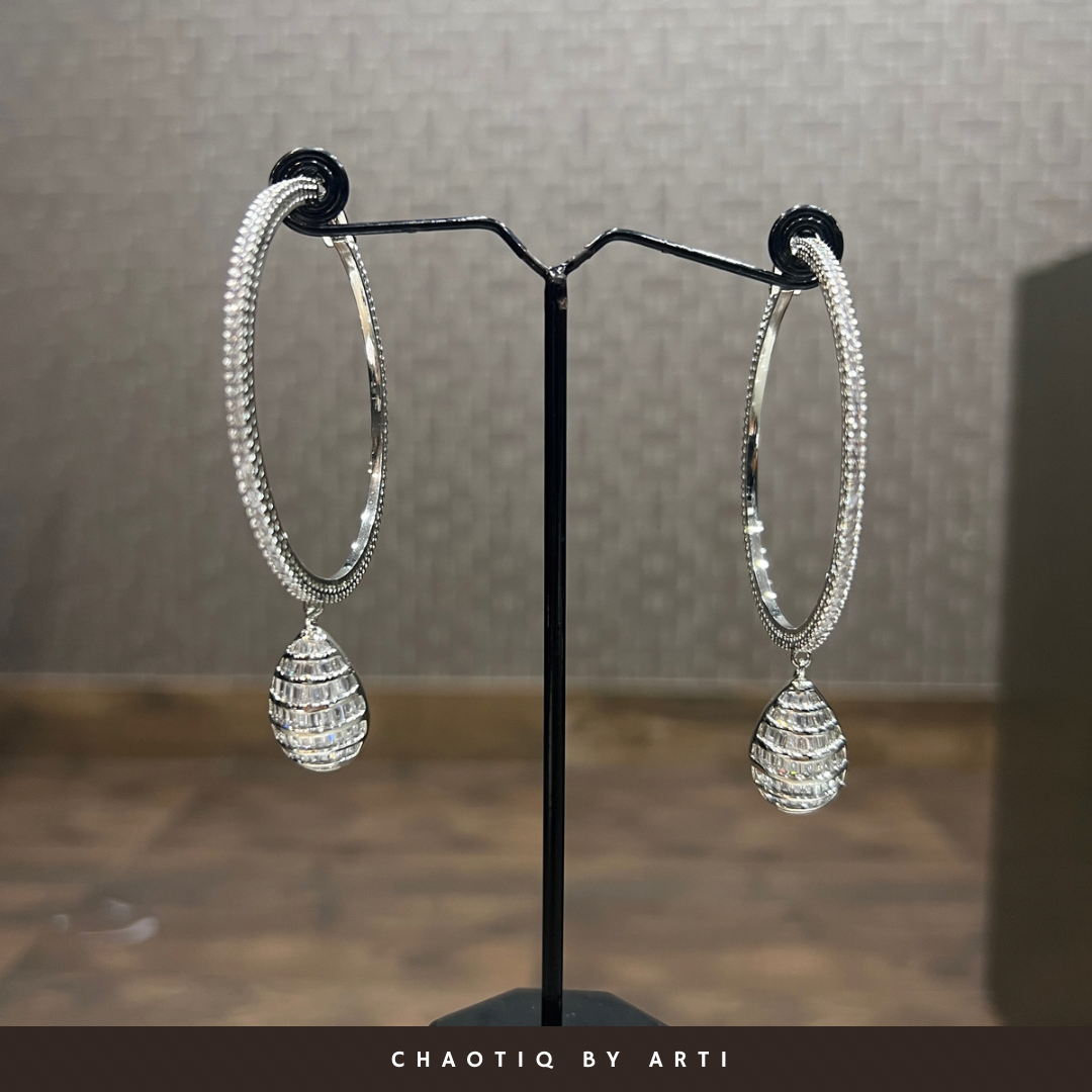 Celeste Droplet Hoops